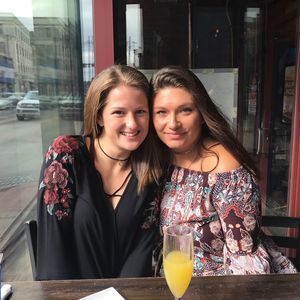 Meet your Posher, Brooke